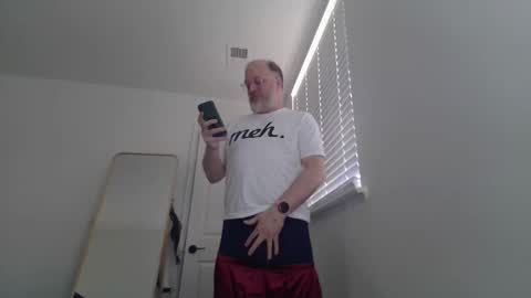 Snapshot of averagegreg chatting on 05.16.26 Greg online show from 05.16.26