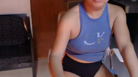 Snapshot of averageuncut1 chatting on 05.25.26 Rhian online show from 05.25.26