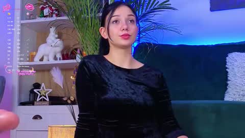 AveryWillow online show from 11.26.25