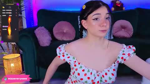 AveryWillow online show from 03.20.26