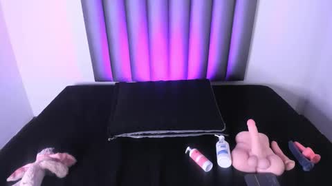 Avi Winklar online show from 09.10.25