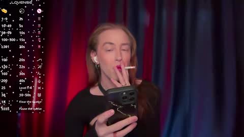 avril_pearly_ online show from 02.17.26