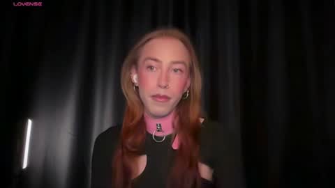 Snapshot of avril_pearly_ chatting on 06.18.26 avril_pearly_ online show from 06.18.26