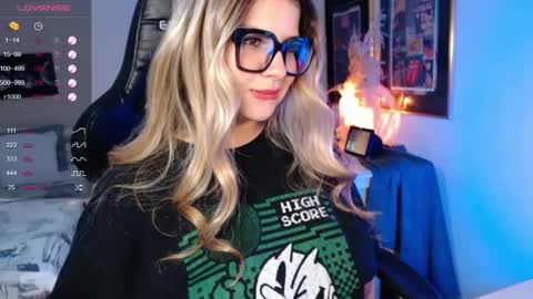 Avrill Morgan online show from 02.17.25