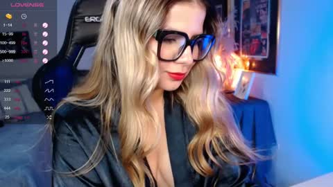 Avrill Morgan online show from 02.27.25