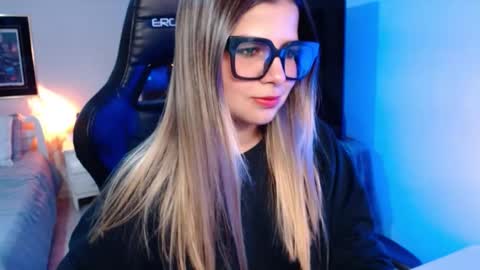 Avrill Morgan online show from 10.21.25