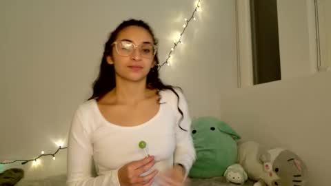 Avaia online show from 01.08.26