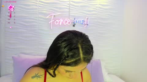 Avy  online show from 01.08.25