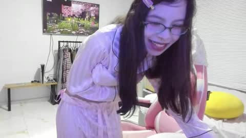 Snapshot of awa_katy chatting on 02.09.25 katy online show from 02.09.25