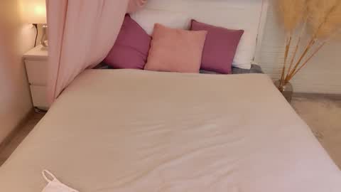 Snapshot of aweryuwu chatting on 02.21.26 aweryuwu online show from 02.21.26