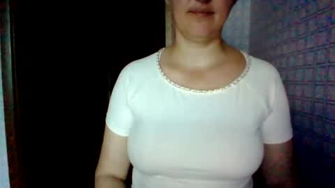 Snapshot of awesomeladyy chatting on 06.18.26 awesomeladyy online show from 06.18.26