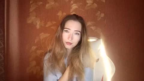 Awora Wolf online show from 09.18.25