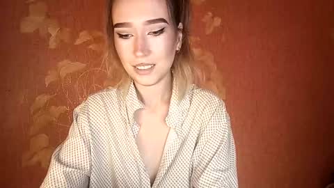 Awora Wolf online show from 09.20.25