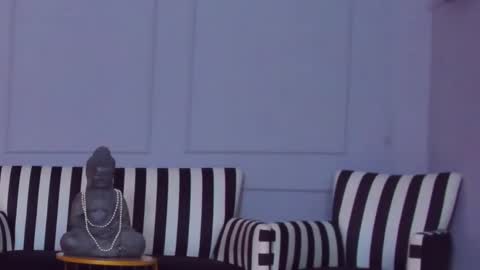 Ella online show from 02.17.25