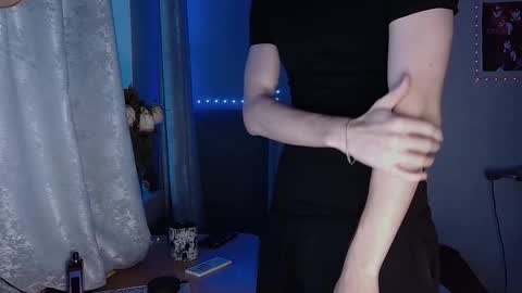 axel_0ne online show from 02.06.26