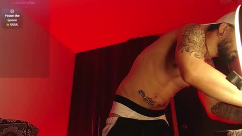 Independiente Model online show from 02.24.26