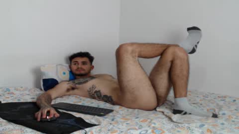 Axel online show from 02.20.25