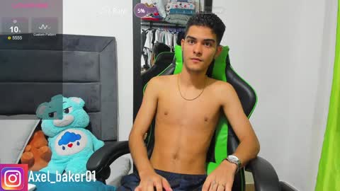 Axel online show from 12.12.24