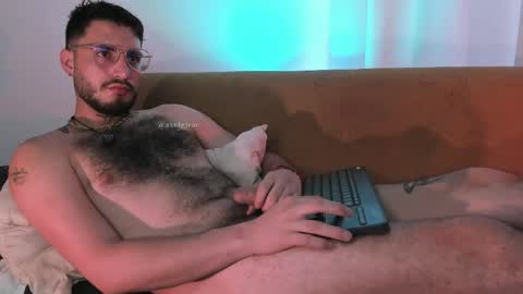 Snapshot of axel_giracr chatting on 04.30.26 Sebstian online show from 04.30.26