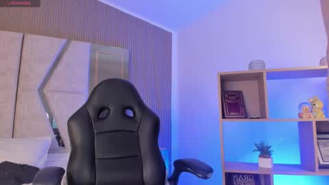 Snapshot of axel_grey_ chatting on 03.18.26 axel_grey_ online show from 03.18.26