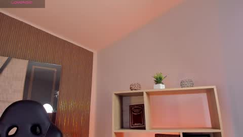 Snapshot of axel_grey_ chatting on 04.09.26 axel_grey_ online show from 04.09.26
