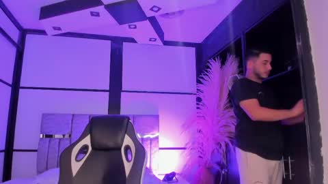 Snapshot of axel_grey_ chatting on 06.07.26 axel_grey_ online show from 06.07.26