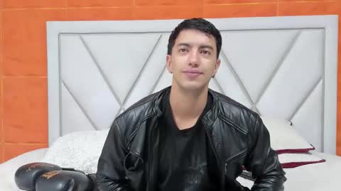 axel_hendrick online show from 02.05.26