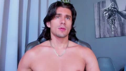 Snapshot of axel_owen chatting on 12.13.24 Axel online show from 12.13.24