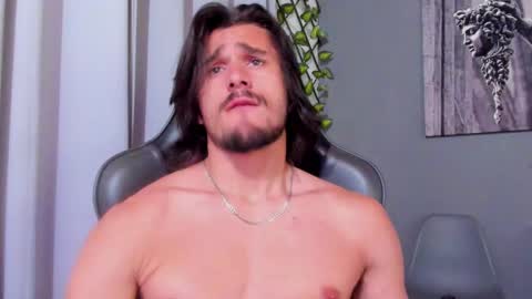 Snapshot of axel_owen chatting on 02.17.25 Axel online show from 02.17.25