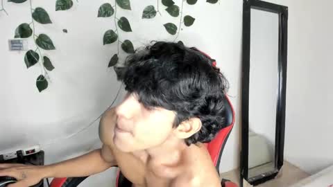 axel_rosse2 online show from 11.25.25