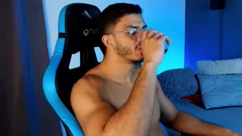 axel stein NEW ACCOUNT online show from 02.13.25