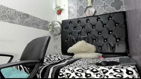 axel_strongx18 online show from 03.14.26