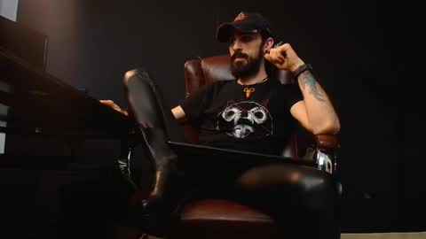 AxelColton online show from 01.15.25