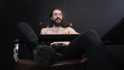 AxelColton online show from 02.12.25