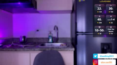 Snapshot of axelking13 chatting on 01.18.26 Axel King online show from 01.18.26