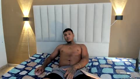 Snapshot of axell_king07 chatting on 04.29.26 Axell online show from 04.29.26