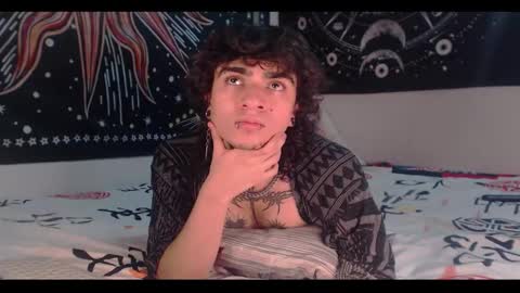 Snapshot of axl_kush_ chatting on 09.11.25 Axel Kush online show from 09.11.25