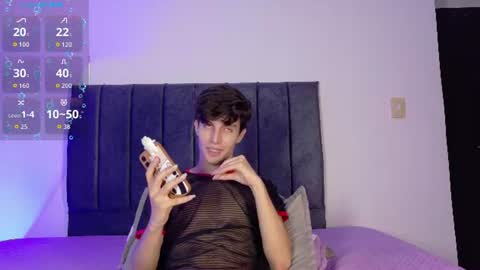 Snapshot of axxxel_twink chatting on 07.05.26 Axxxel online show from 07.05.26