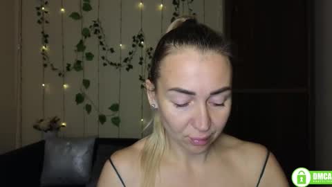 Jully online show from 10.27.25