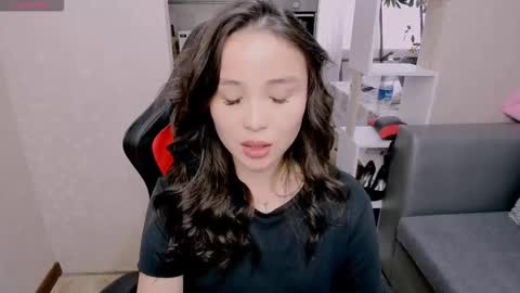 Aya Moon online show from 10.02.25