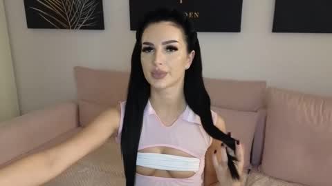 Ayabellle online show from 01.15.26