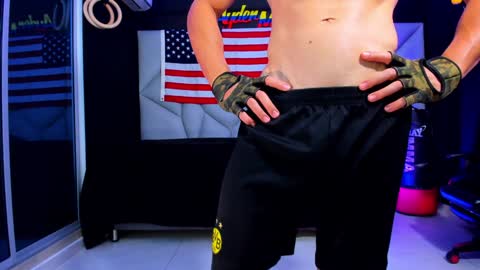 Ayden Miller online show from 02.05.25