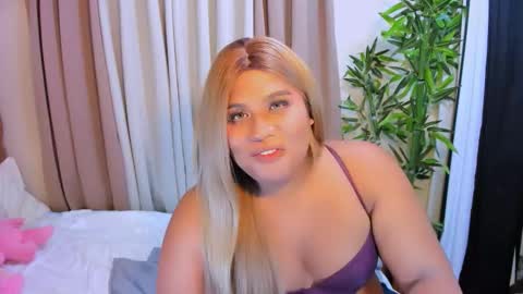 Snapshot of ayesha_amethyst chatting on 02.19.26 AYESHA online show from 02.19.26