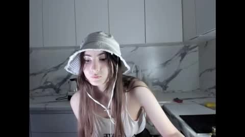 Ayesha online show from 01.05.26