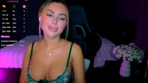  Ayla Demir  online show from 06.02.26