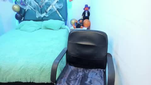 Aylin online show from 10.27.25