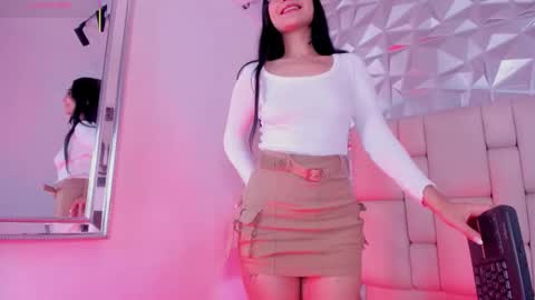 Snapshot of aylin_rousse chatting on 01.14.26 ayllin online show from 01.14.26