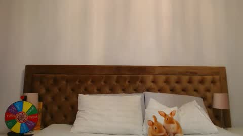Aylin online show from 10.22.25