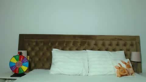 Aylin online show from 10.27.25