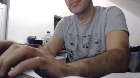 Snapshot of aylinniyerim chatting on 02.17.25 aylinniyerim online show from 02.17.25